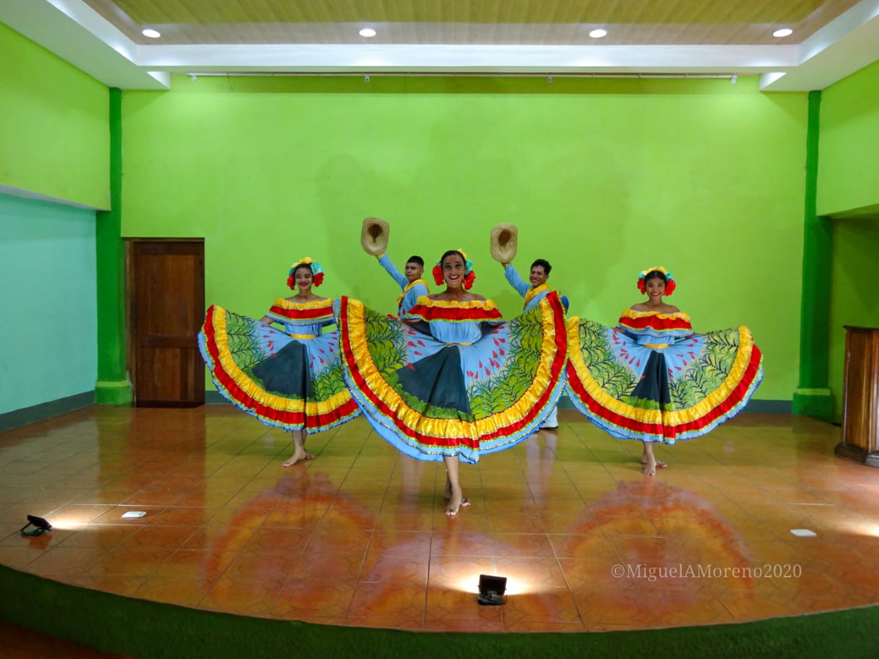 EXPOSICI&Oacute;N